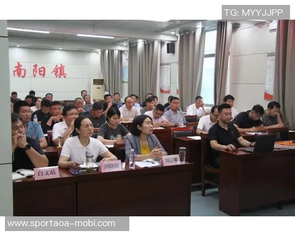 哈克斯强调球队执行力提升认为调整措施已见成效 哈克斯强调球队执行力提升认为调整措施已见成效