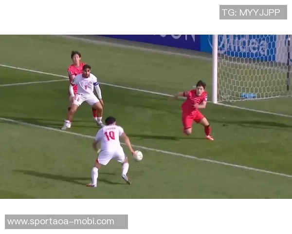 韩国U23防线失误致丢球黎巴嫩前锋轻松推射破门