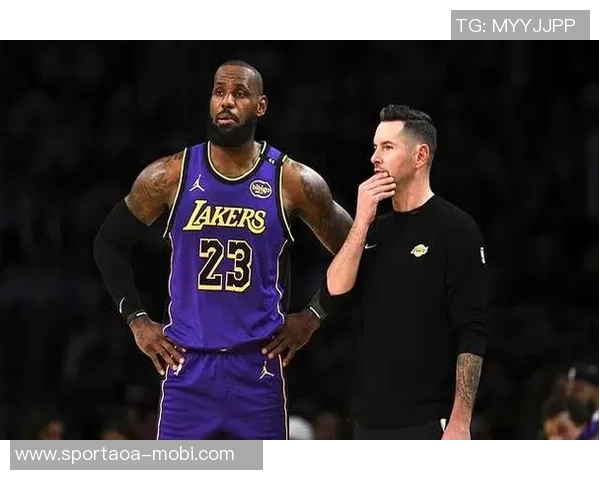 湖人揭幕战首发阵容初步确定东契奇身边的辅佐者成关键因素