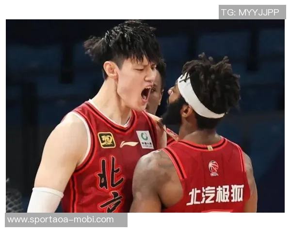 媒体人发声祝愿凡博早日康复归队助力北京冲击冠军